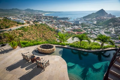Luxury Villa Photo #11
