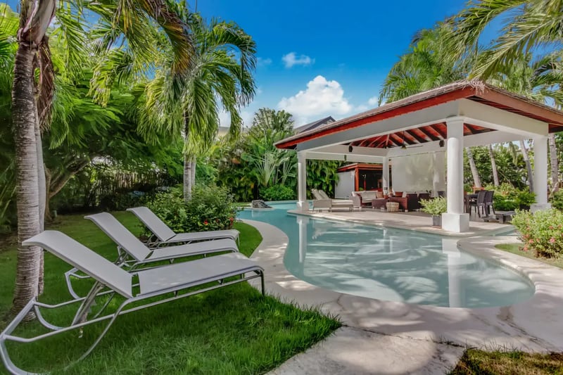 Tropical Oasis Villa