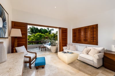 Luxury Villa Photo #48