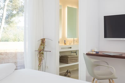 Luxury Villa Photo #15