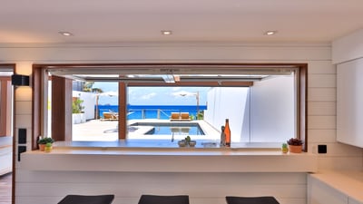 Luxury Villa Photo #22