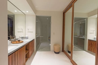 Luxury Villa Photo #16