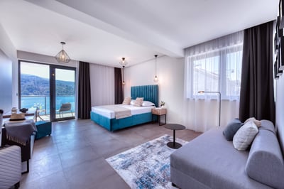 Luxury Villa Photo #52