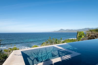 Luxury Villa Photo #7