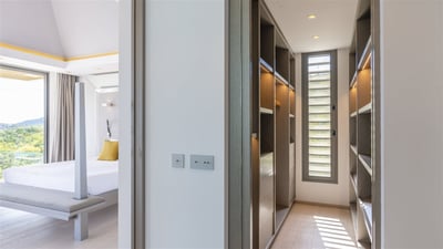 Luxury Villa Photo #48