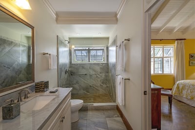 Luxury Villa Photo #38