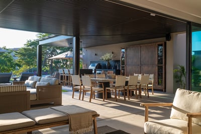 Luxury Villa Photo #6