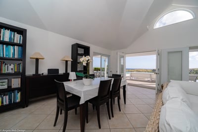 Living & Dining Area