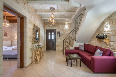 Luxury Villa Photo #40