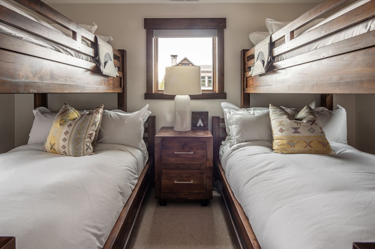 Spanish Peaks | Highlands Cabin 30