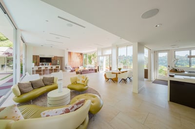 Luxury Villa Photo #43