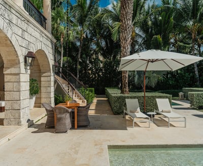 Luxury Villa Photo #9