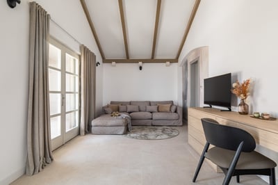 Luxury Villa Photo #85