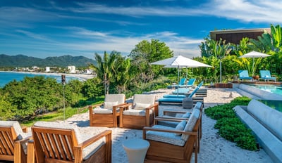 Luxury Villa Photo #4