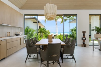 Luxury Villa Photo #15