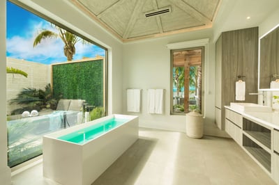 Luxury Villa Photo #19