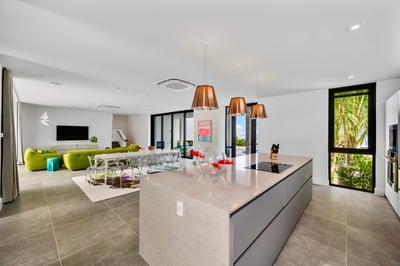 Luxury Villa Photo #29