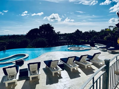 Luxury Villa Photo #2