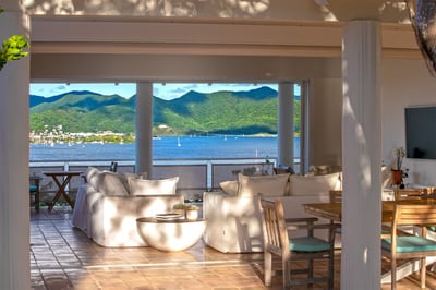 Luxury Villa Photo #15
