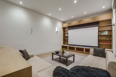 Luxury Villa Photo #35