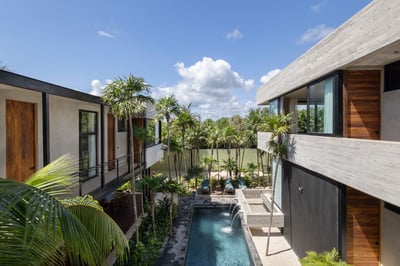 Luxury Villa Photo #11