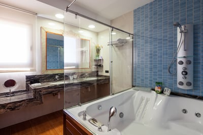 Luxury Villa Photo #43