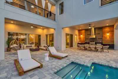 Luxury Villa Photo #13