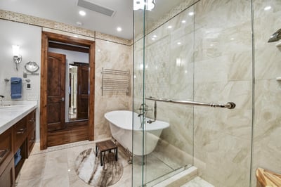 Luxury Villa Photo #12