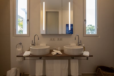 Luxury Villa Photo #46