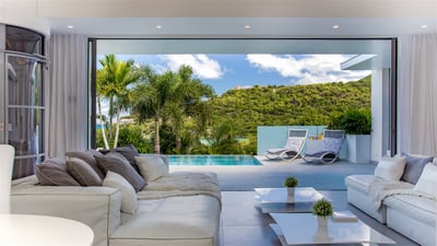Luxury Villa Photo #11