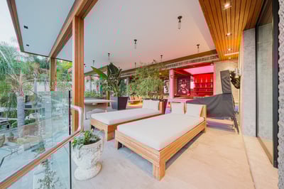 Luxury Villa Photo #25