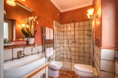 Luxury Villa Photo #22