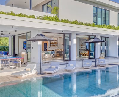 Luxury Villa Photo #5