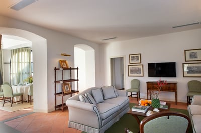 Luxury Villa Photo #8