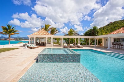 Luxury Villa Photo #8