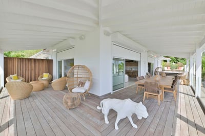 Luxury Villa Photo #22