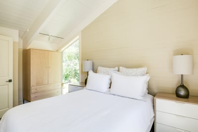 Luxury Villa Photo #23