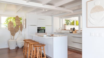 Luxury Villa Photo #35