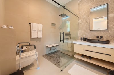 Luxury Villa Photo #27