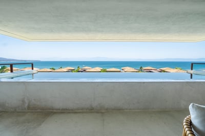 Luxury Villa Photo #2