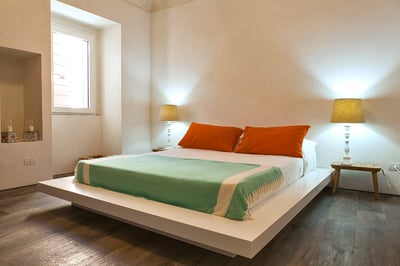 Luxury Villa Photo #11