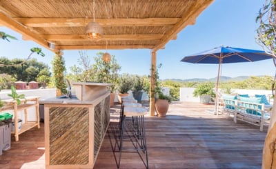 Luxury Villa Photo #16