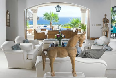 Luxury Villa Photo #16