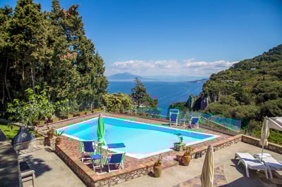 Luxury Villa Photo #5
