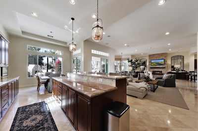 Luxury Villa Photo #18