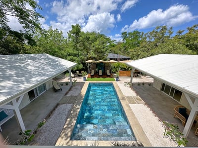 Luxury Villa Photo #5