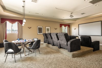Luxury Villa Photo #23