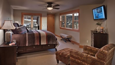 Storm Peak primary bedroom