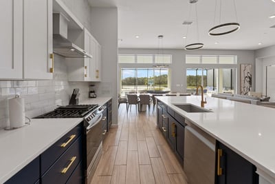 Luxury Villa Photo #12