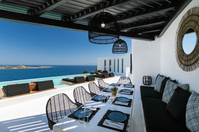 Luxury Villa Photo #9